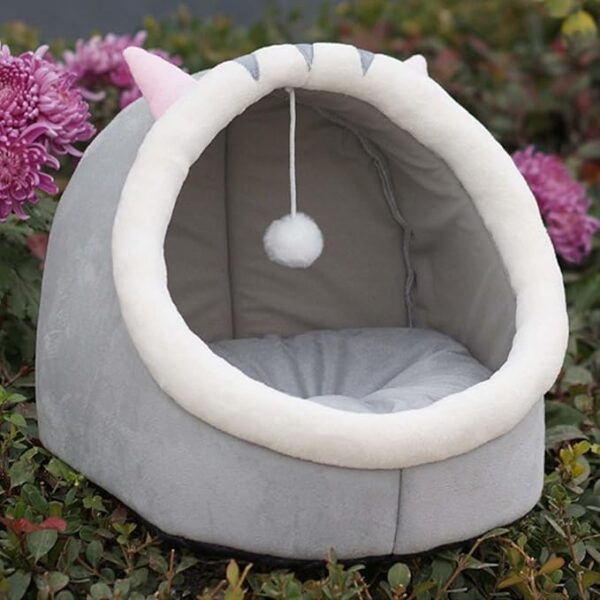 cute cat bed